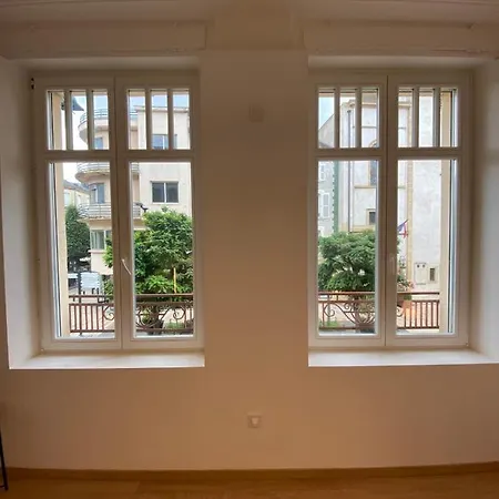 101 Beffroi Apartment *